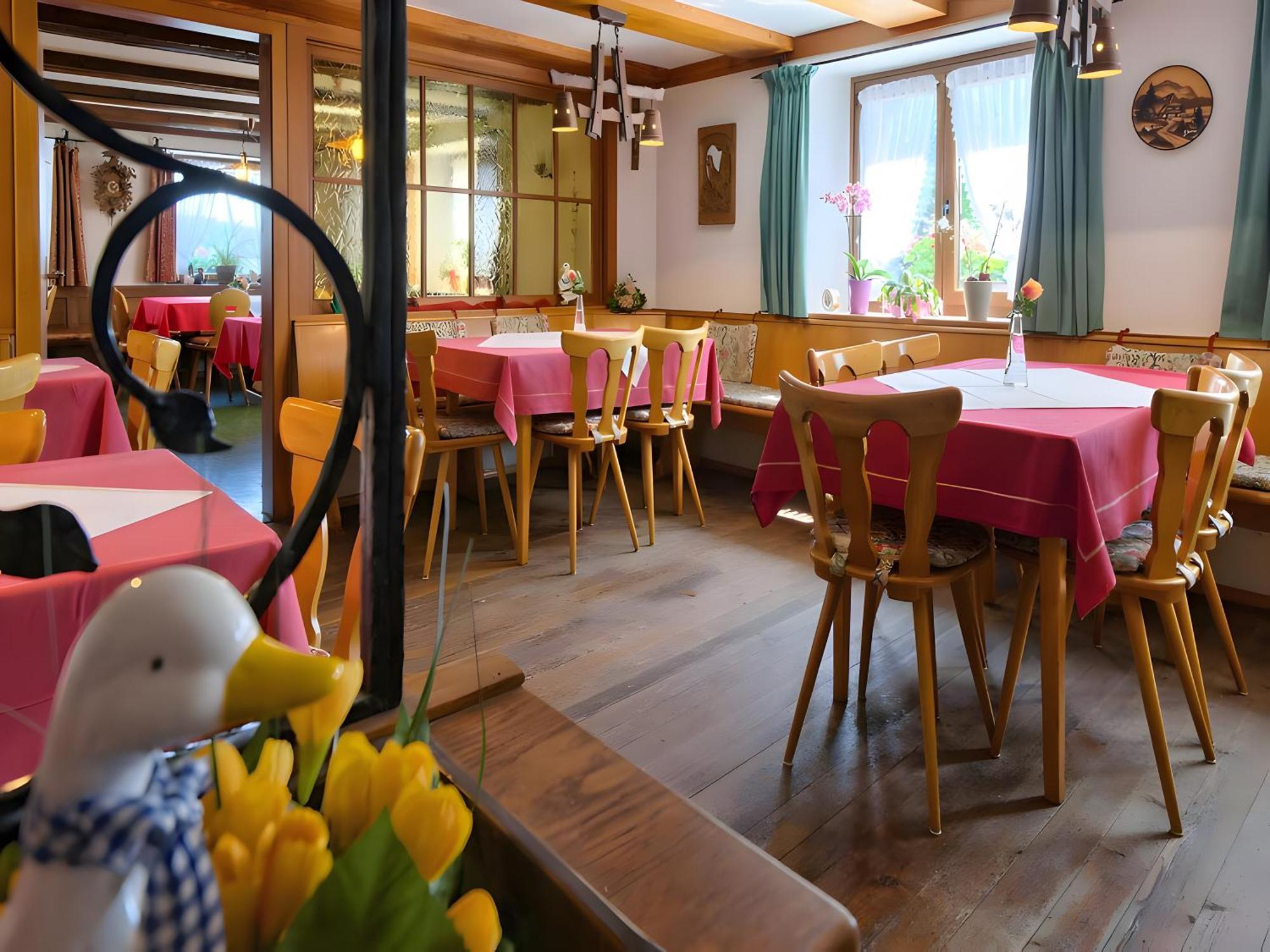 Gasthaus-Pension Zum Loewen Grafenhausen Exterior foto